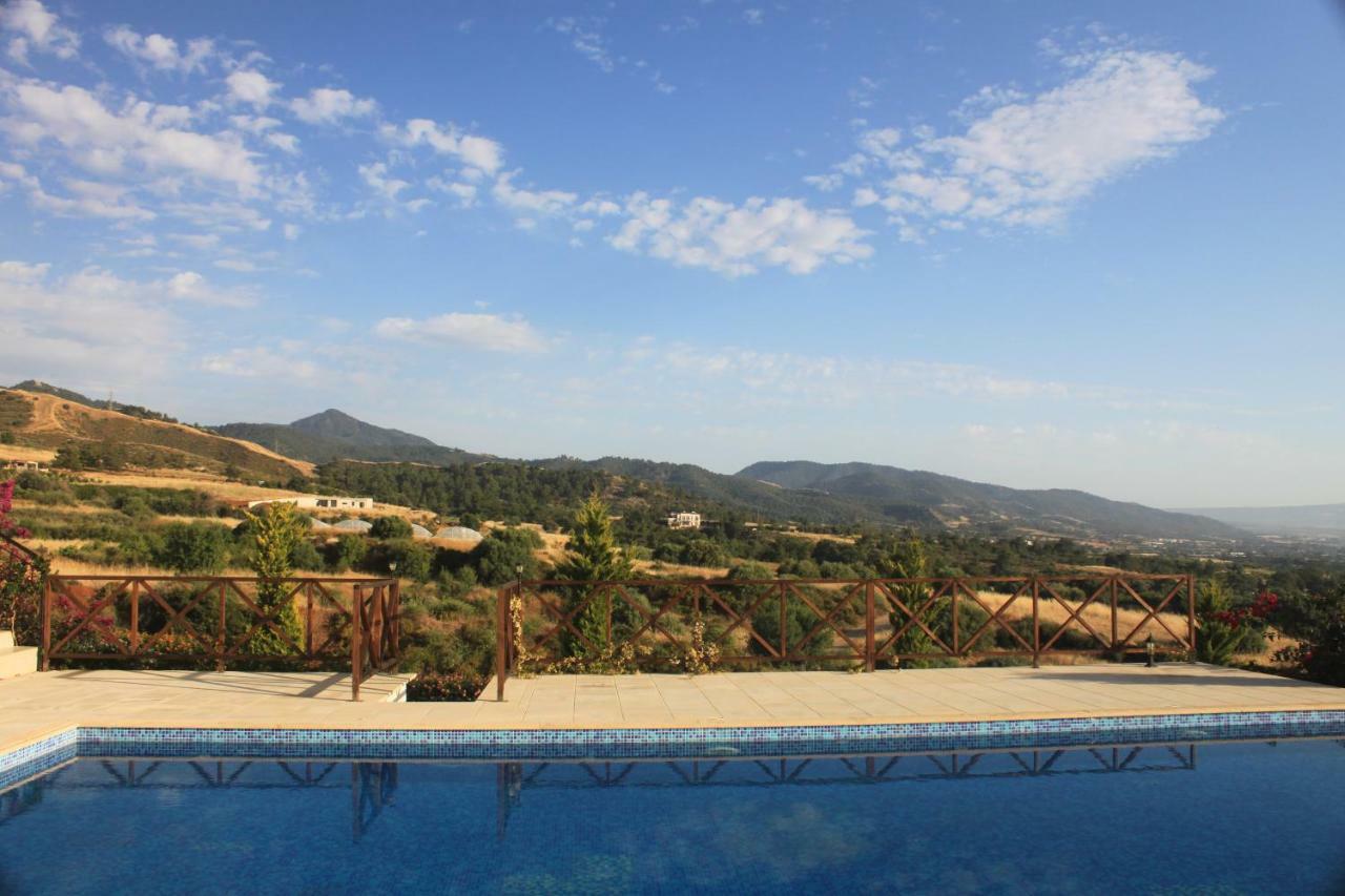 Martika Luxury Villa Agia Marina  Luaran gambar
