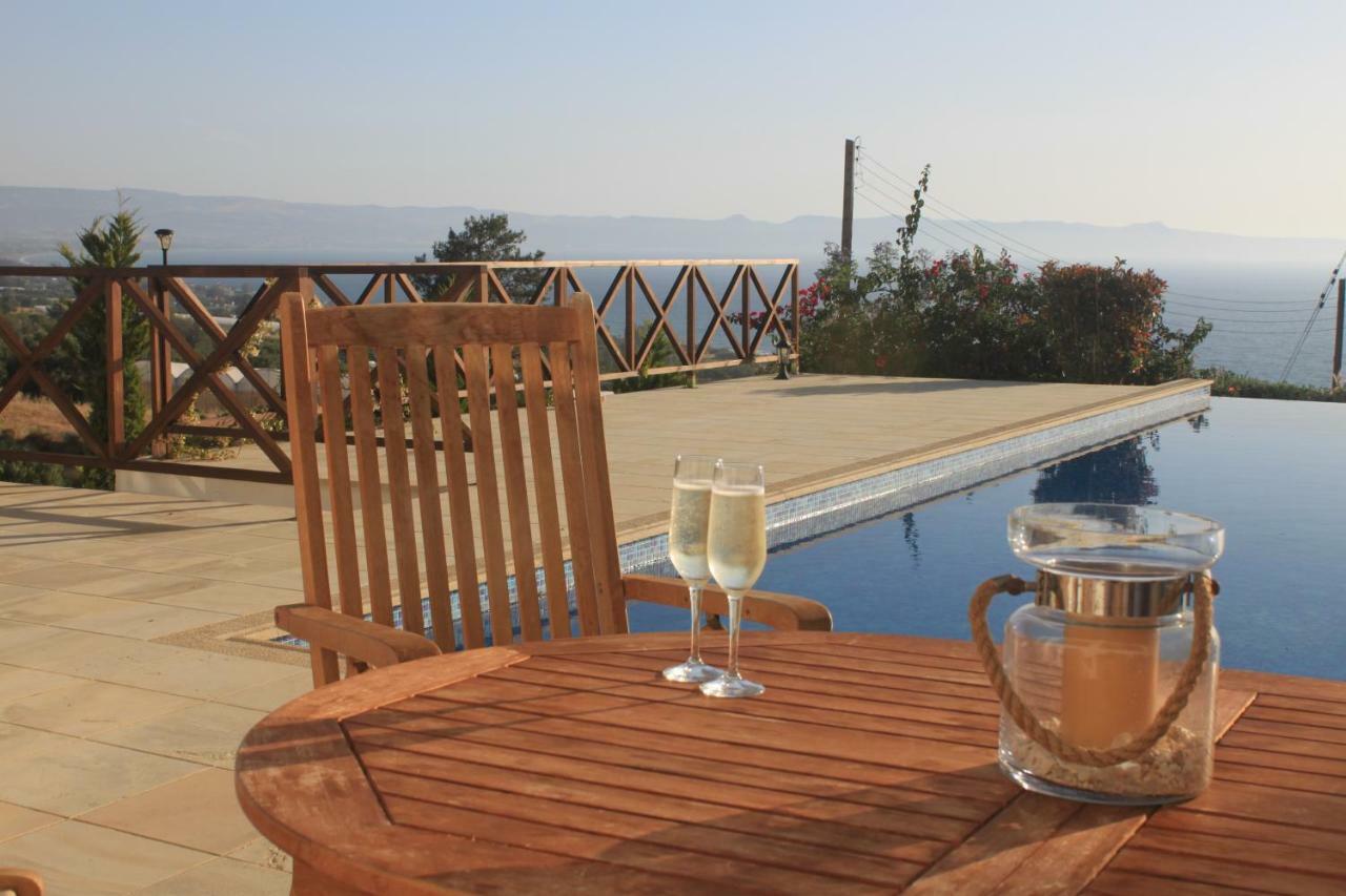 Martika Luxury Villa Agia Marina  Luaran gambar